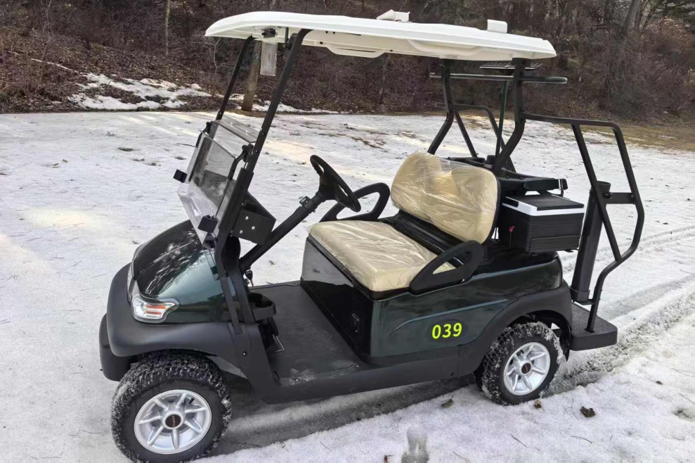 鐵嶺龍山高爾夫球場使用的卓越高爾夫球車 鐵嶺龍山高爾夫球場使用的卓越高爾夫球車